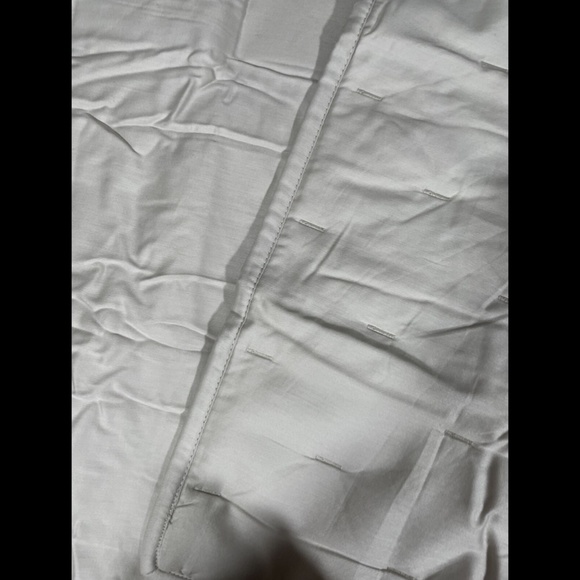 NIB Hotel Collection Opalescent Quilted Euro Sham‎ - Picture 10 of 12